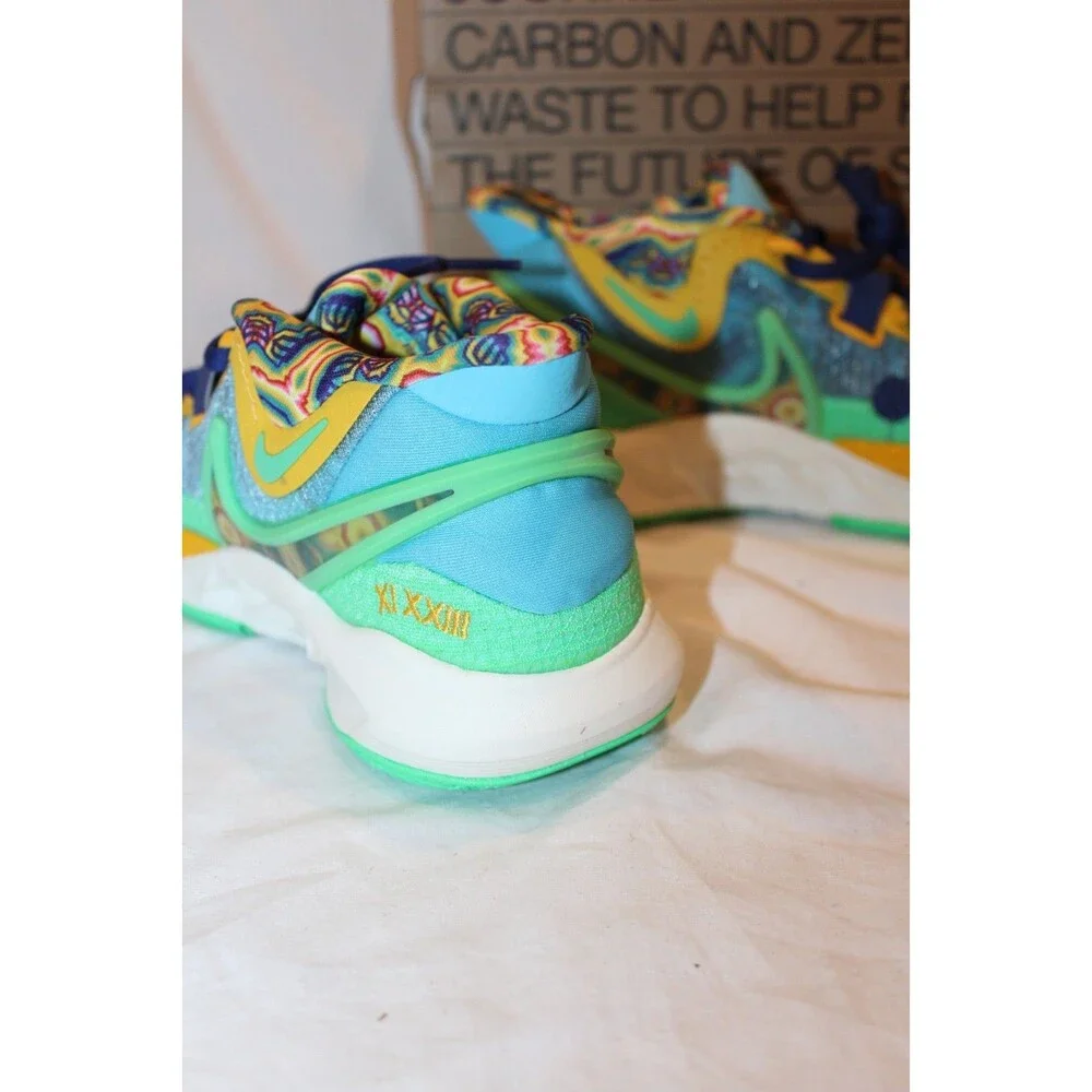 Nike Kyrie 8 GO SE (GS) Kids Shoes Baltic Blue/Multi NIB SZ 3.5
